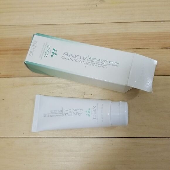 Avon AClinical Absolute Hand Cream 75g - Picture 3 of 5